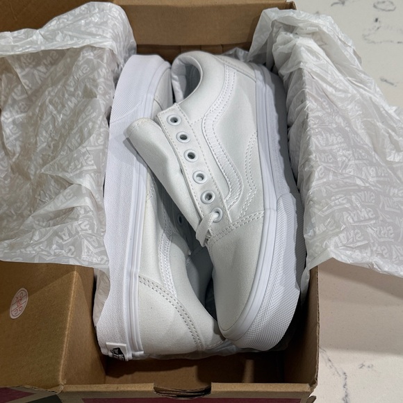 Old Skool Vans- True White - Picture 3 of 6